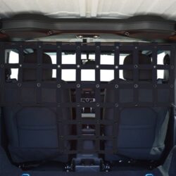 Dirtydog 4×4® JL2PD19FBK – Black T-Style Coverage Pet/Cargo Divider