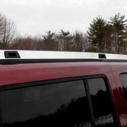 SAA® RR46096 – Polished Roof Rack Trim