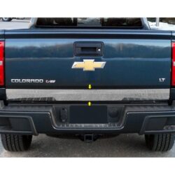 SAA® RT55150 – Polished Tailgate Trim